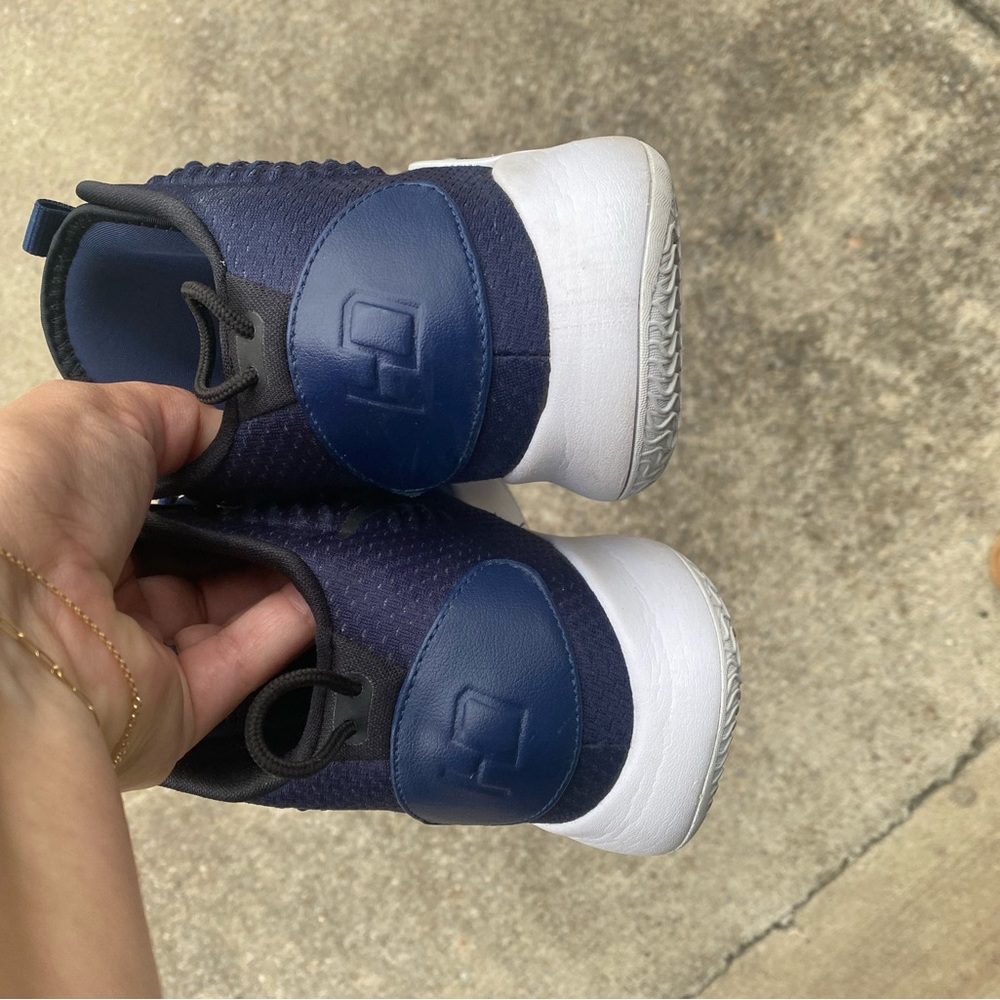 Nike Hyperdunk X - image 4